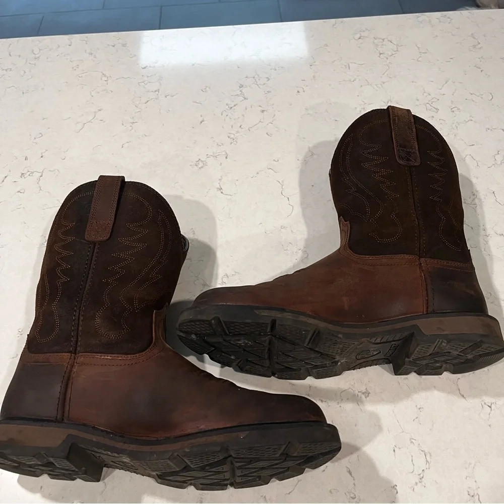 Ariat Groundbreaker Round Soft Toe Boots Men 8D Slip-Resistant